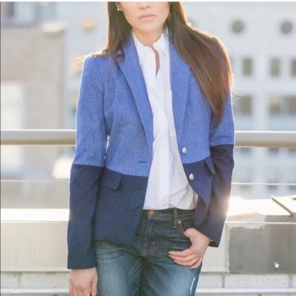 Banana Republic Jackets & Blazers - Banana Republic Color Block Blazer